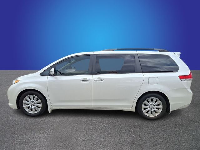 2013 Toyota Sienna Limited 7 Passenger