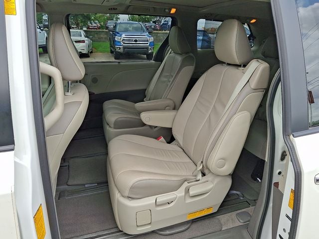 2013 Toyota Sienna Limited 7 Passenger