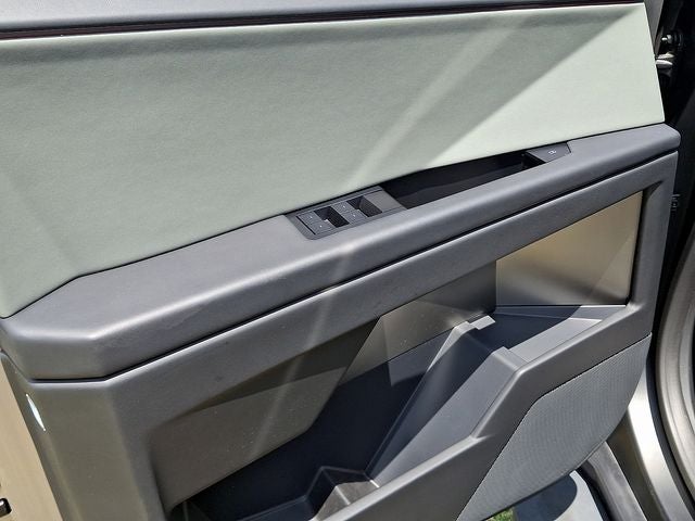 2025 Tesla Cybertruck AWD