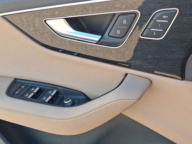 2024 Audi Q7 45 Premium Plus quattro