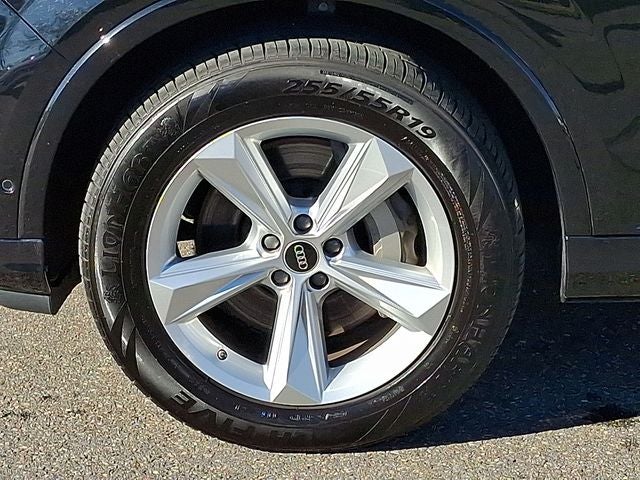 2024 Audi Q7 45 Premium Plus quattro