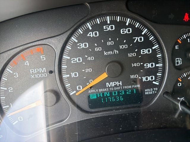 2001 Chevrolet Silverado 3500 LS