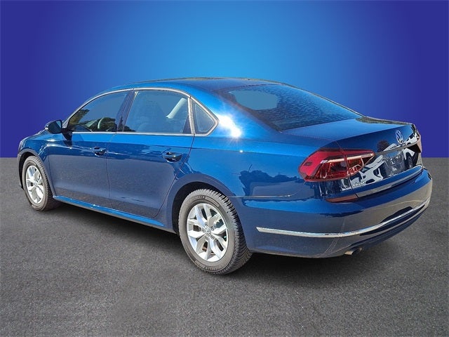 2018 Volkswagen Passat 2.0T R-Line