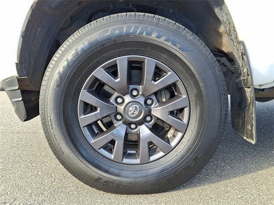 2020 Toyota Tacoma SR5