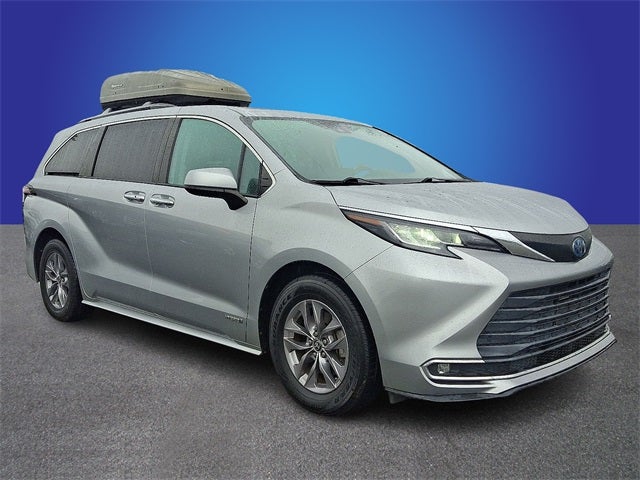 2021 Toyota Sienna XLE 7 Passenger