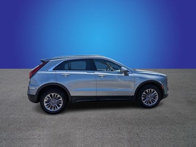 2025 Cadillac XT4 Premium Luxury