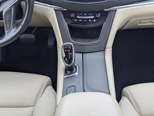 2019 Cadillac XT5 Base