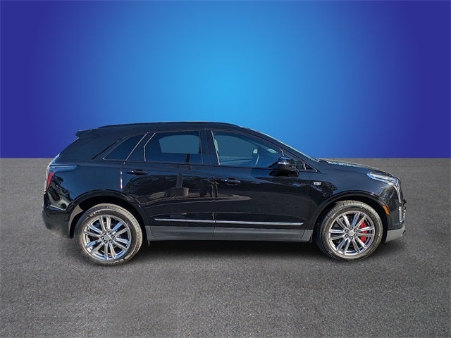 2025 Cadillac XT5 Sport