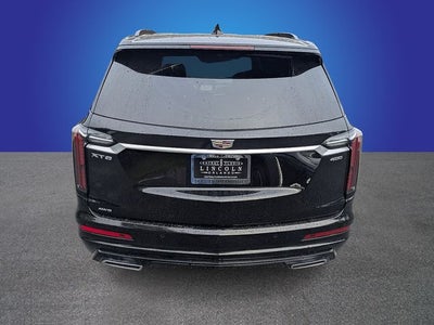2025 Cadillac XT6 Sport