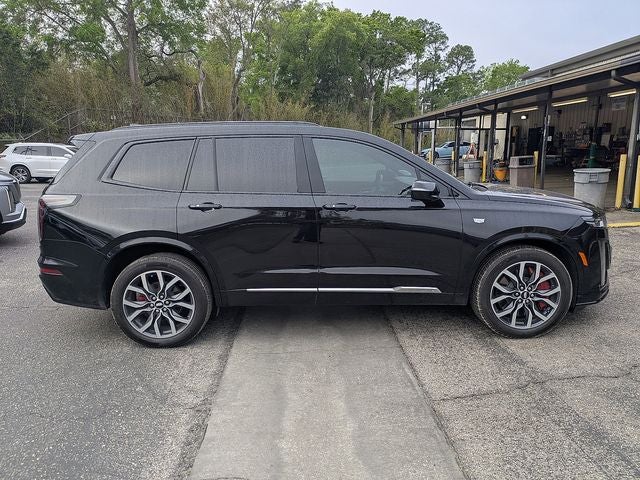 2025 Cadillac XT6 Sport