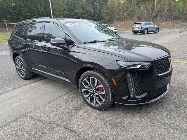 2025 Cadillac XT6 Sport