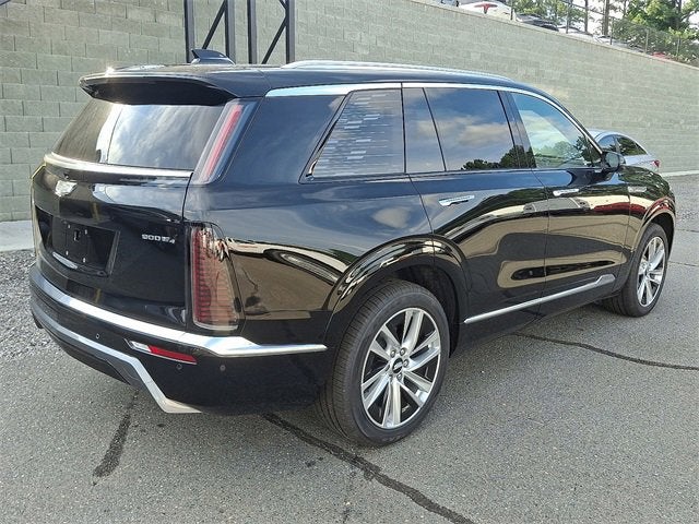 2026 Cadillac VISTIQ Luxury