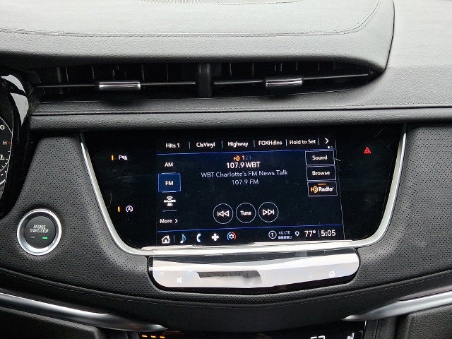2026 Cadillac XT5 Luxury