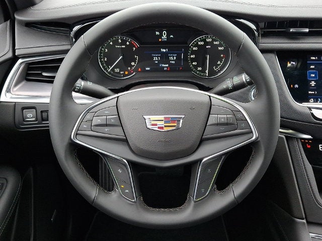 2026 Cadillac XT5 Luxury