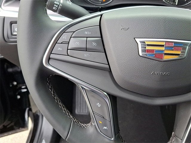 2025 Cadillac XT5 Luxury