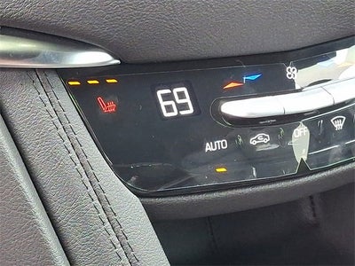 2025 Cadillac XT5 Luxury