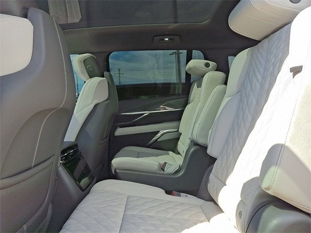 2026 Cadillac ESCALADE IQ Luxury