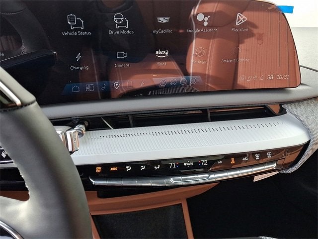 2025 Cadillac OPTIQ Sport 2