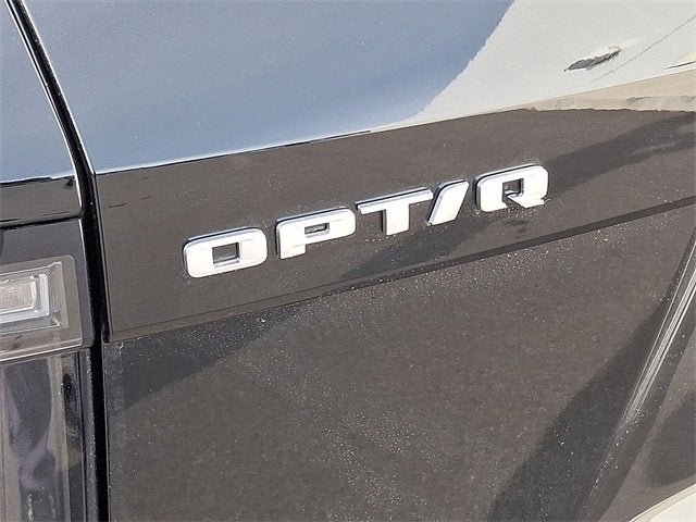 2025 Cadillac OPTIQ Sport 2