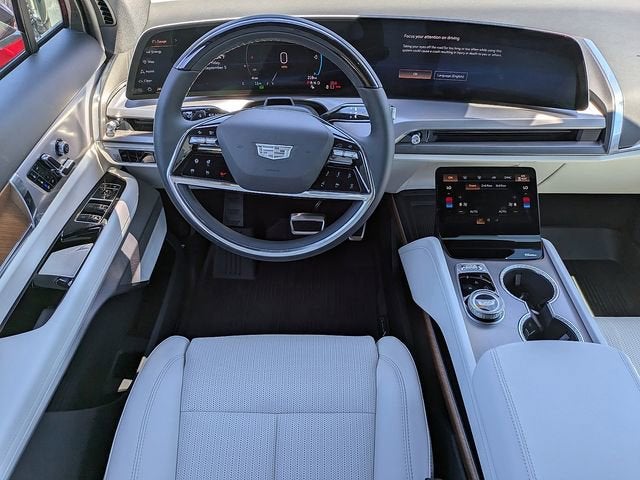 2026 Cadillac VISTIQ Luxury