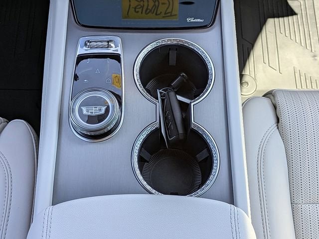 2026 Cadillac VISTIQ Luxury