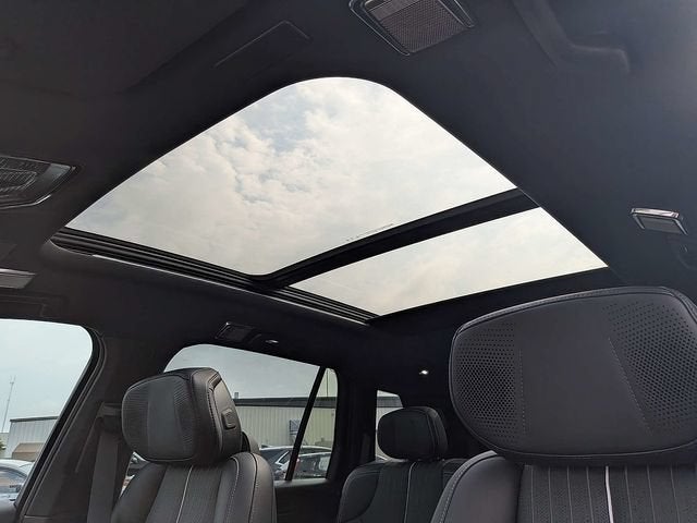 2027 Cadillac VISTIQ Sport