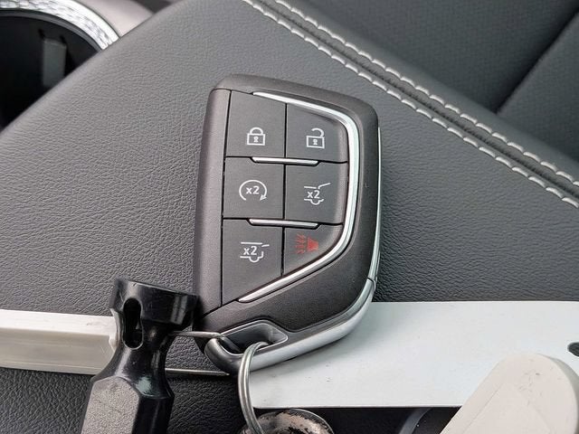 2027 Cadillac VISTIQ Sport