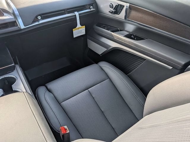 2027 Cadillac VISTIQ Sport