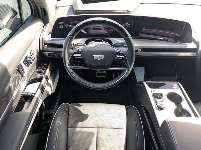 2026 Cadillac VISTIQ Platinum