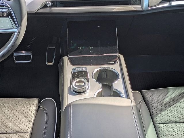 2026 Cadillac VISTIQ Platinum