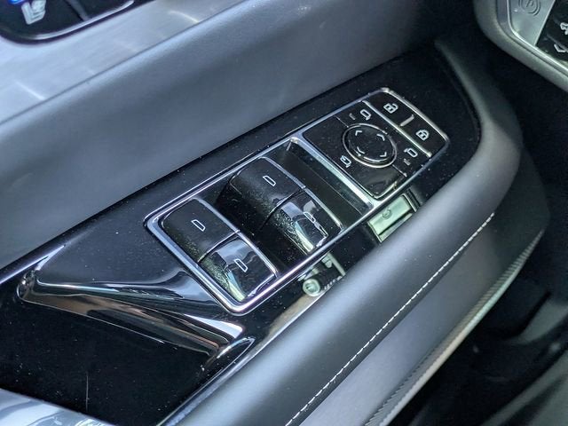 2026 Cadillac VISTIQ Platinum