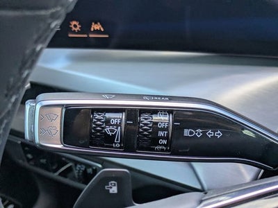 2026 Cadillac VISTIQ Platinum