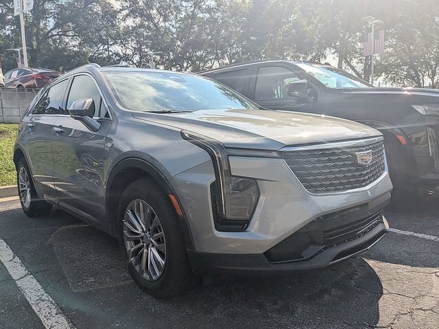 2024 Cadillac XT4 Premium Luxury