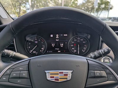 2026 Cadillac XT5 Luxury