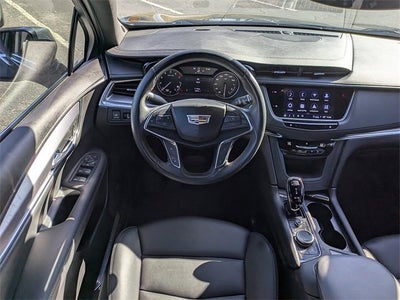 2023 Cadillac XT5 Luxury