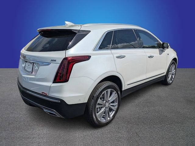 2026 Cadillac XT5 Luxury