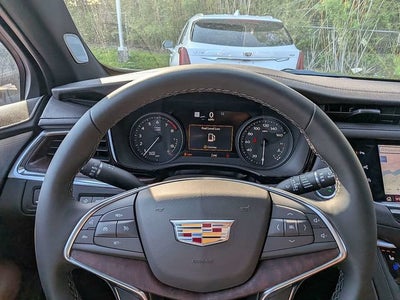 2026 Cadillac XT5 Premium Luxury
