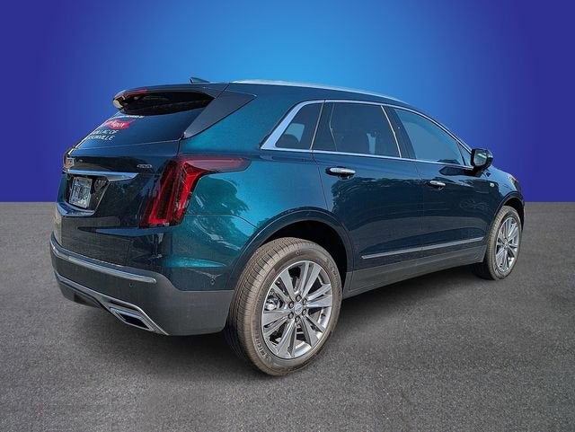 2026 Cadillac XT5 Premium Luxury