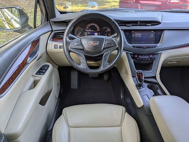 2019 Cadillac XT5 Luxury FWD
