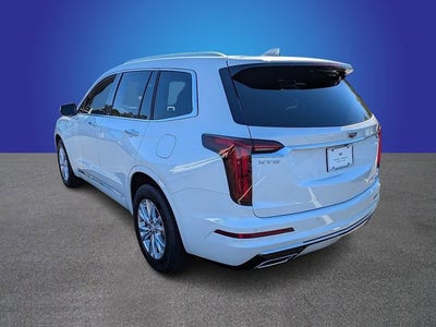 2025 Cadillac XT6 Luxury