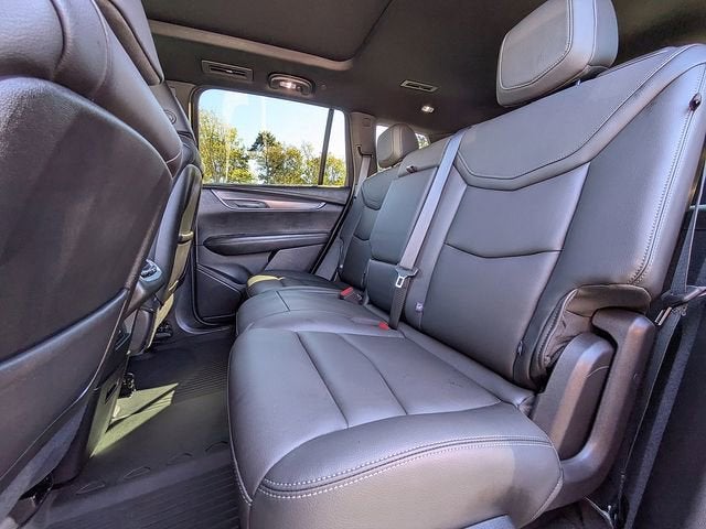 2025 Cadillac XT6 Luxury