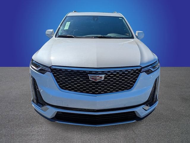 2025 Cadillac XT6 Luxury