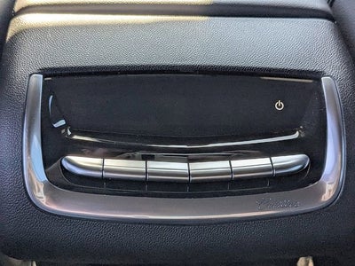 2025 Cadillac XT6 Luxury