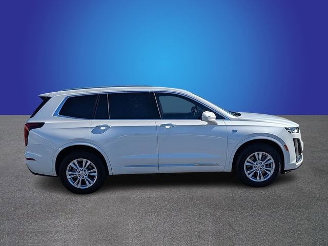 2025 Cadillac XT6 Luxury