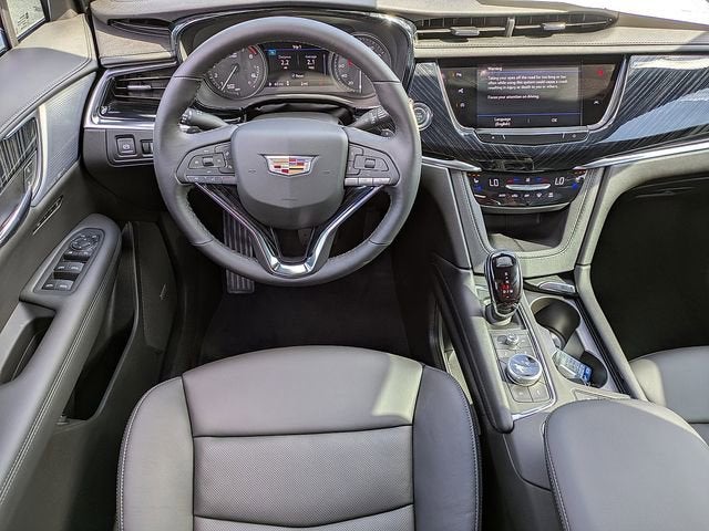 2025 Cadillac XT6 Premium Luxury