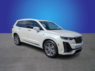 2025 Cadillac XT6 Premium Luxury