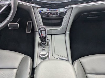 2025 Cadillac XT6 Sport