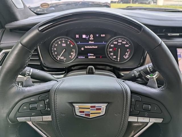 2025 Cadillac XT6 Sport