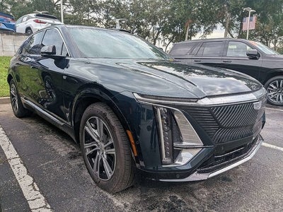 2024 Cadillac LYRIQ Luxury 1