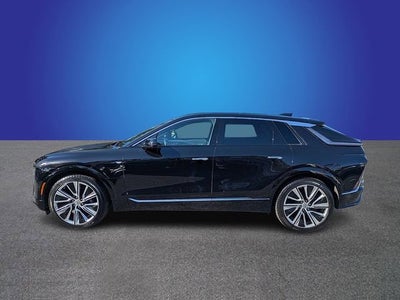 2024 Cadillac LYRIQ Luxury 3
